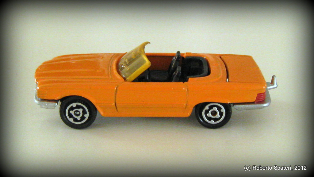 Majorette Mercedes 350 SL (n.213)